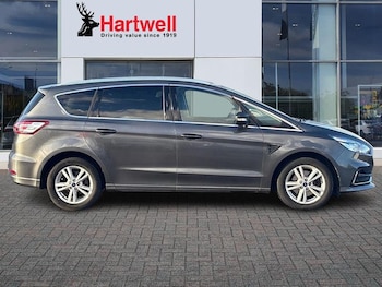 Used Ford S-Max 2022 for sale - 77235882: Photo