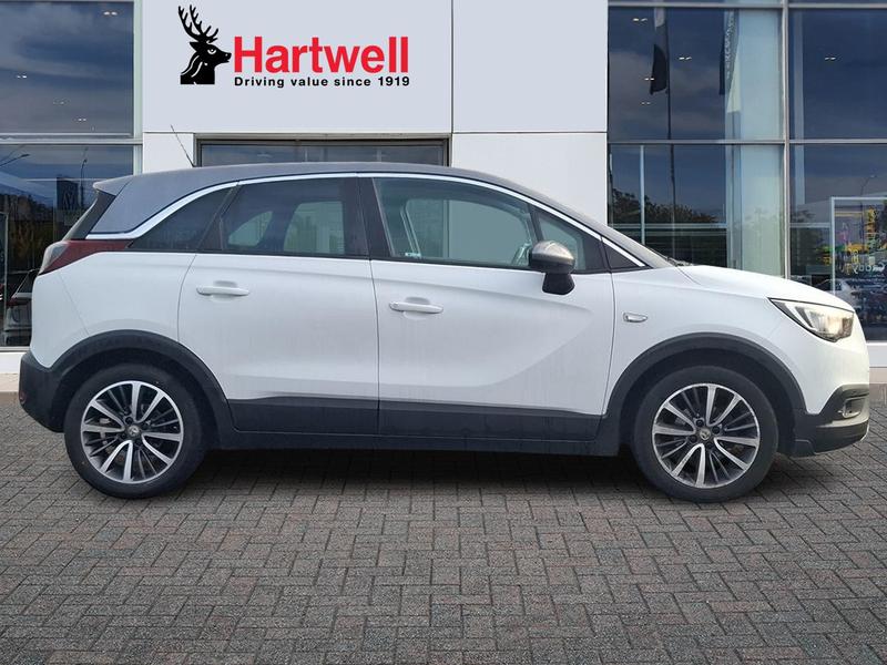 Used Vauxhall Crossland X 2017 for sale - 76835677: Photo 2
