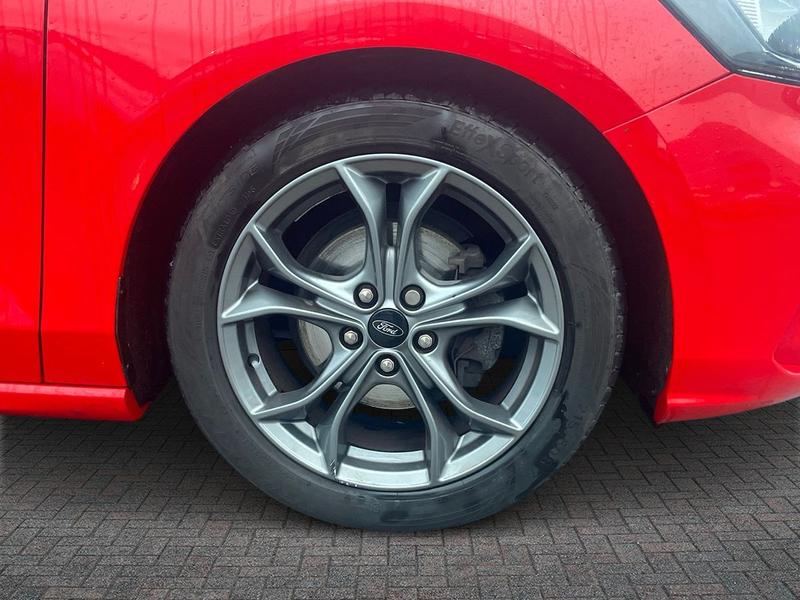 Used Ford Focus 2019 for sale - 76772707: Photo 10