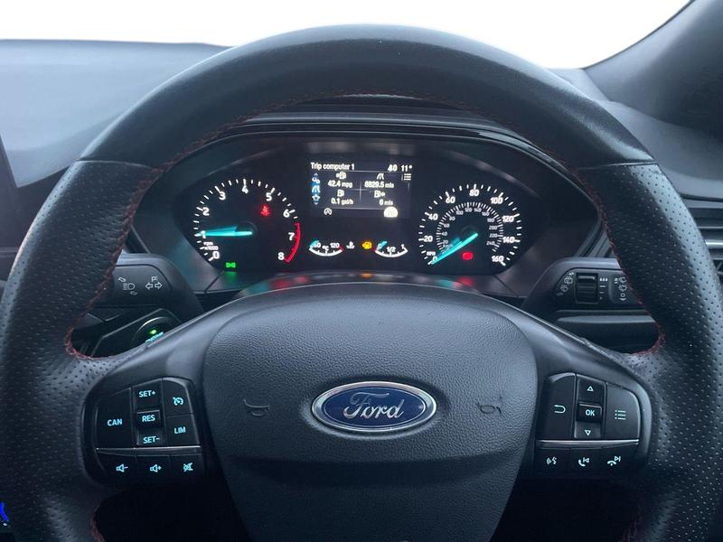 Used Ford Focus 2019 for sale - 76772707: Photo 14