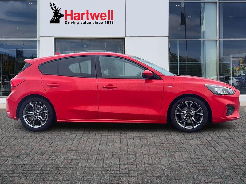 Used Ford Focus 2019 for sale - 76772707: Photo 2