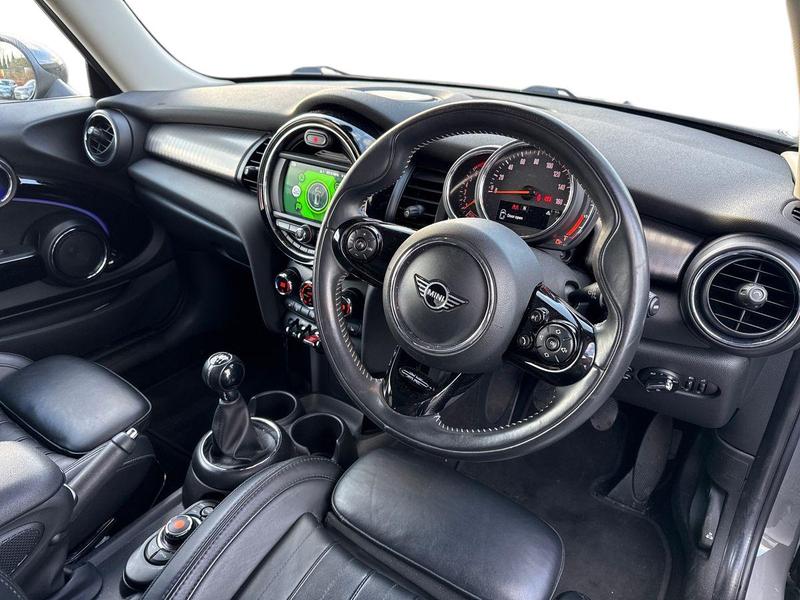 Used MINI Hatch 2018 for sale - 77050762: Photo 11