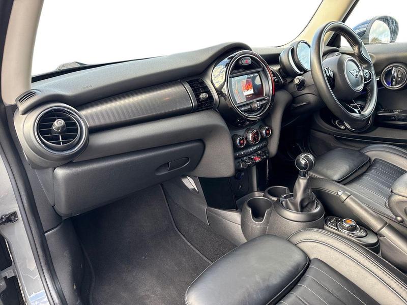 Used MINI Hatch 2018 for sale - 77050762: Photo 16