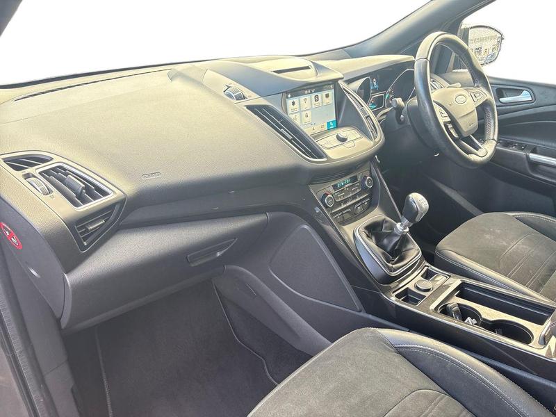 Used Ford Kuga 2017 for sale - 76847519: Photo 16