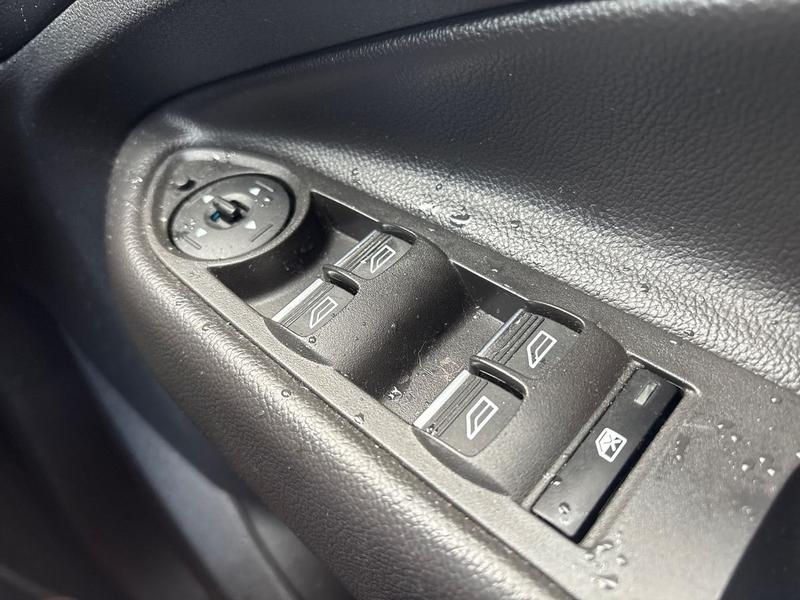 Used Ford Kuga 2017 for sale - 76847519: Photo 22