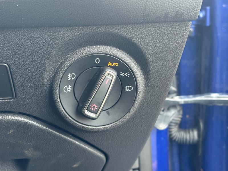 Used SEAT Leon 2018 for sale - 76766950: Photo 17