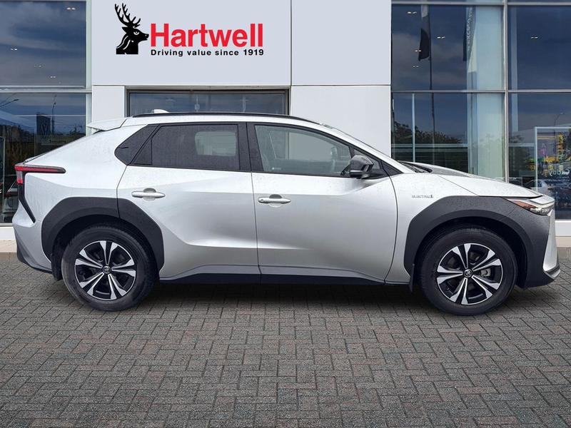 Used Toyota Other 2024 for sale - 76767106: Photo 2