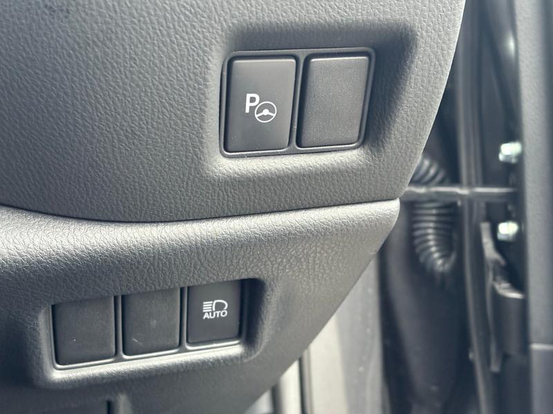 Used Toyota C-HR 2021 for sale - 76767117: Photo 18