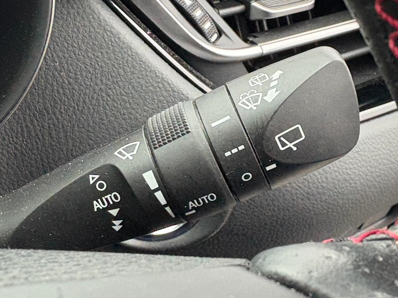 Used Toyota C-HR 2021 for sale - 76767117: Photo 22