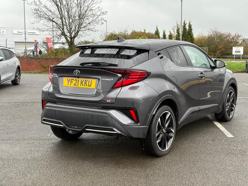 Used Toyota C-HR 2021 for sale - 76767117: Photo 4