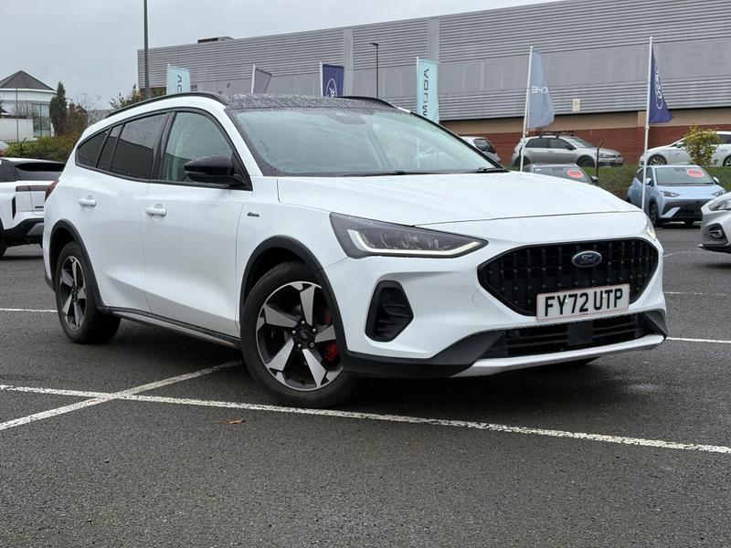 Used Ford Focus 2022 for sale - 76766980: Photo 1