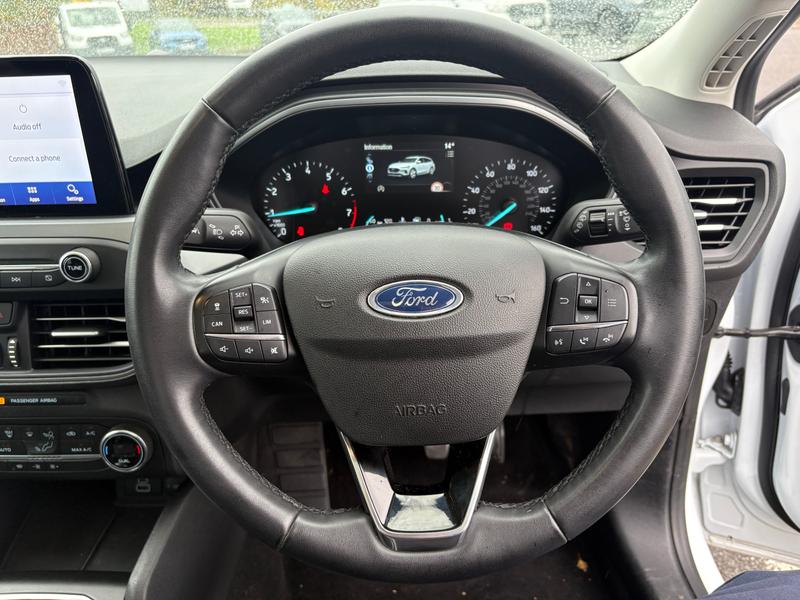 Used Ford Focus 2022 for sale - 76766980: Photo 18