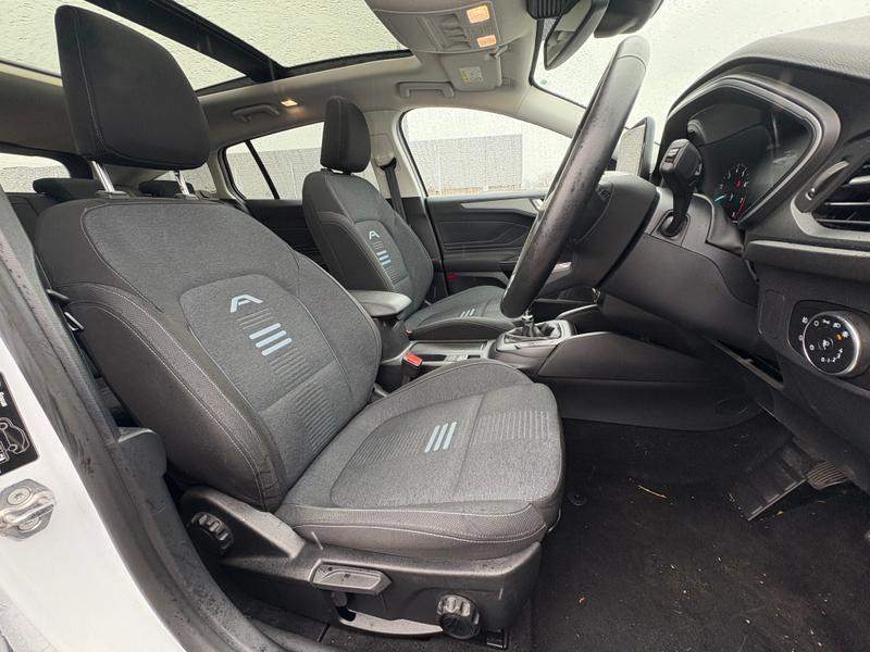 Used Ford Focus 2022 for sale - 76766980: Photo 33