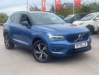 Volvo - XC40