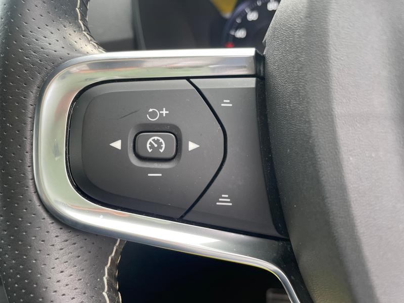 Used Volvo XC40 2021 for sale - 76766962: Photo 21