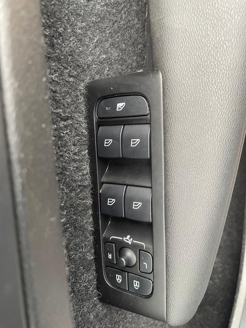 Used Volvo XC40 2021 for sale - 76766962: Photo 39