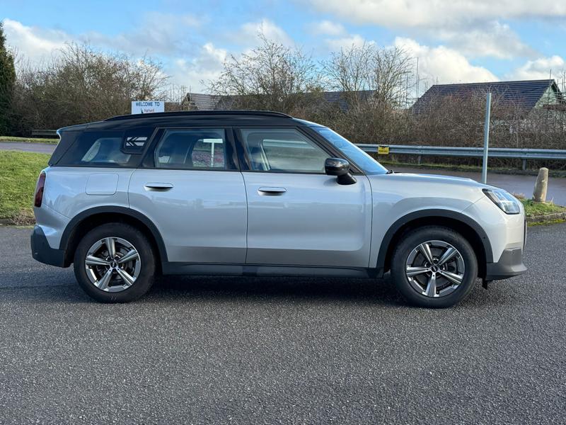 Used MINI Countryman 2024 for sale - 77225738: Photo 2