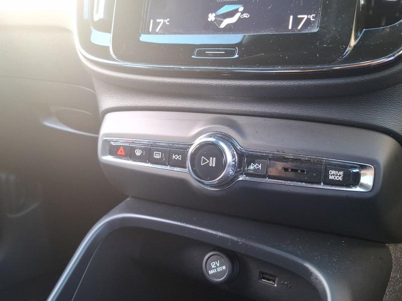 Used Volvo XC40 2021 for sale - 77006183: Photo 22