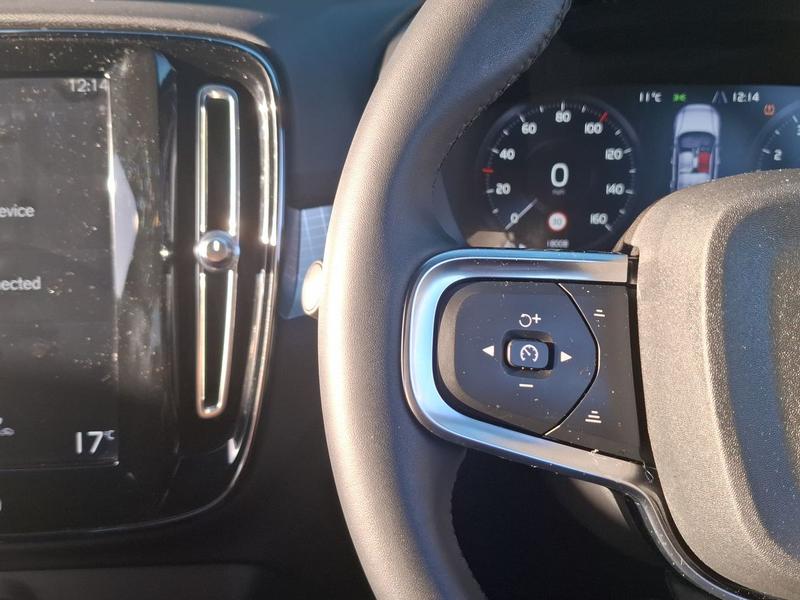 Used Volvo XC40 2021 for sale - 77006183: Photo 24