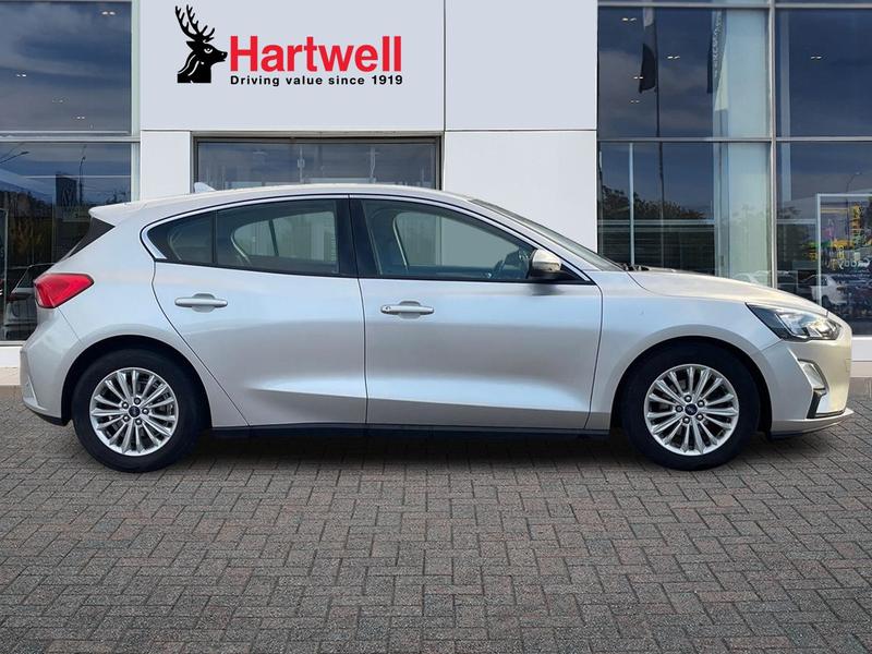 Used Ford Focus 2019 for sale - 77013722: Photo 2
