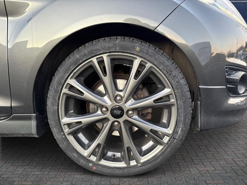 Used Ford Fiesta 2017 for sale - 77225790: Photo 10