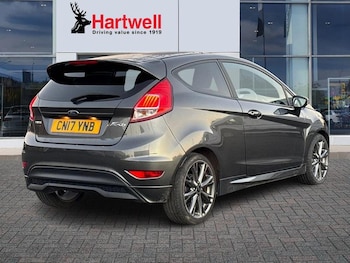 Used Ford Fiesta 2017 for sale - 77225790: Photo