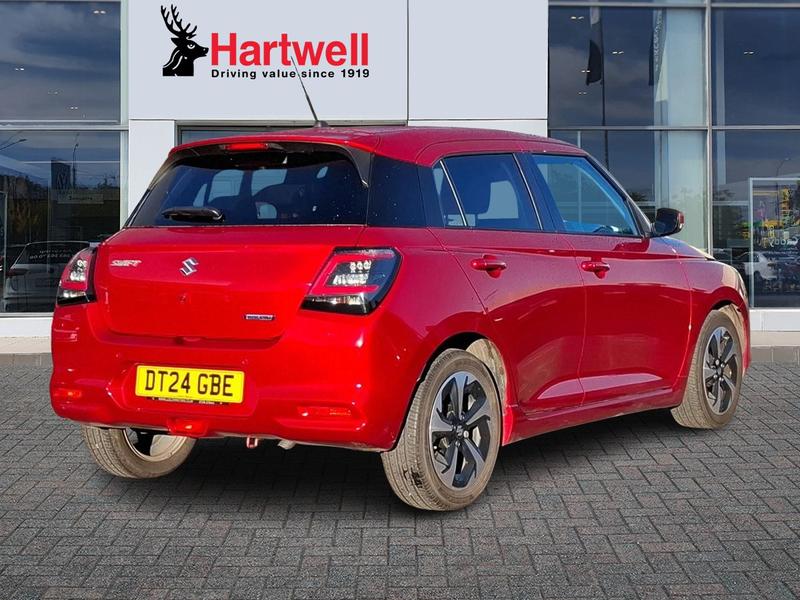 Used Suzuki Swift 2024 for sale - 77176471: Photo 4