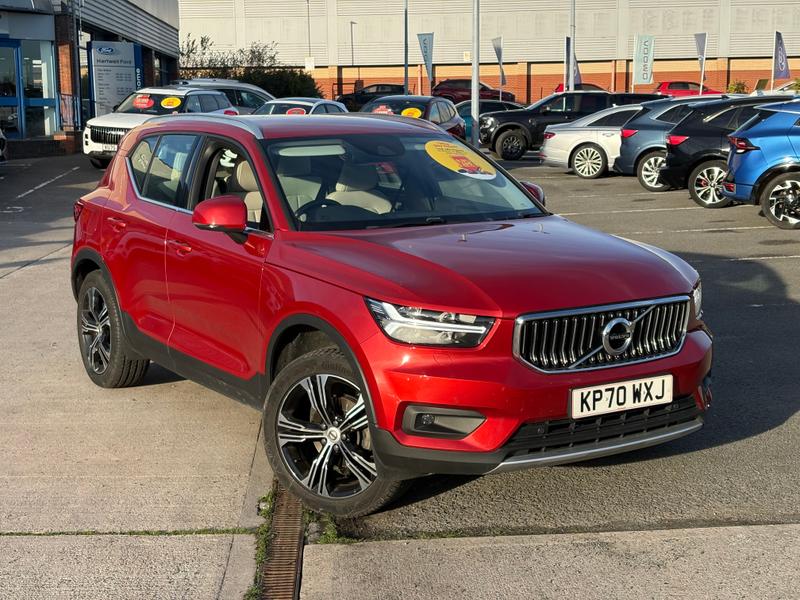 Used Volvo XC40 2020 for sale - 76766961: Photo 2