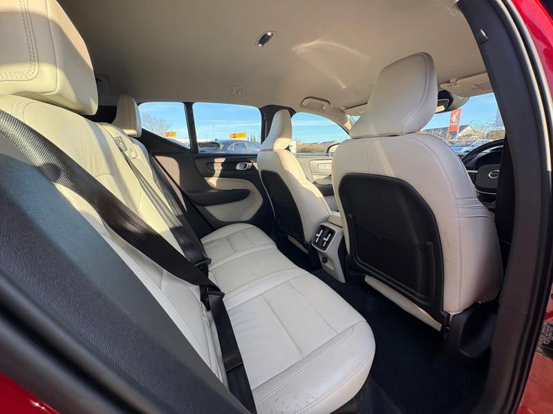 Used Volvo XC40 2020 for sale - 76766961: Photo 35