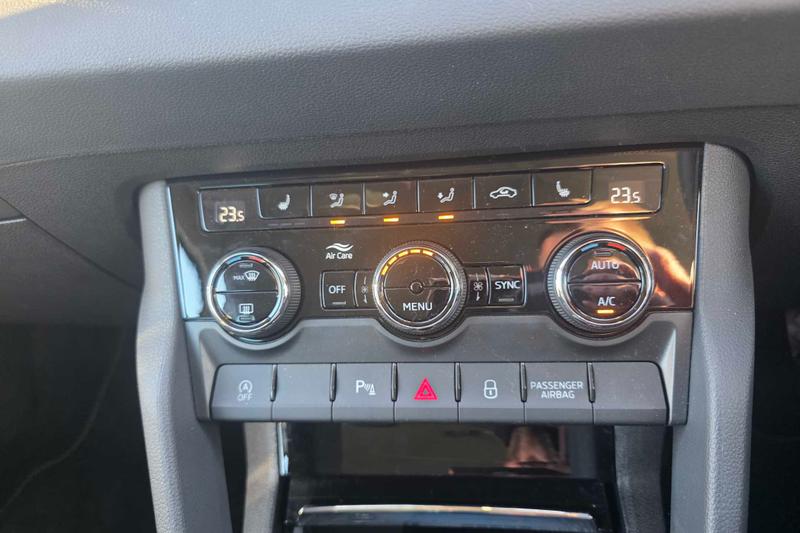 Used Skoda Karoq 2025 for sale - 77079574: Photo 33