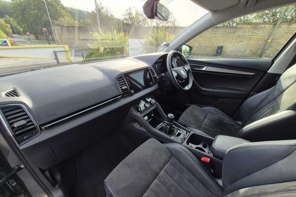 Used Skoda Karoq 2023 for sale - 76139609: Photo 2