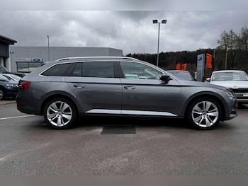 Used Skoda Superb 2022 for sale - 77505656: Photo