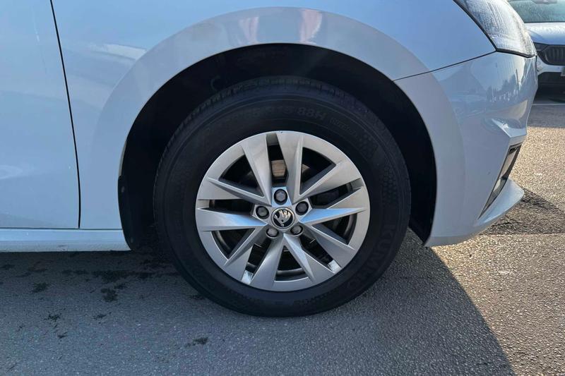 Used Skoda Fabia 2022 for sale - 77951220: Photo 8