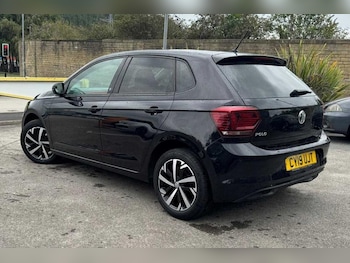 Used Volkswagen Polo 2019 for sale - 75751797: Photo