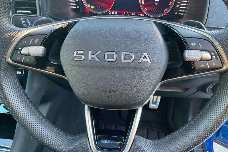 Used Skoda Karoq 2025 for sale - 76882507: Photo 31