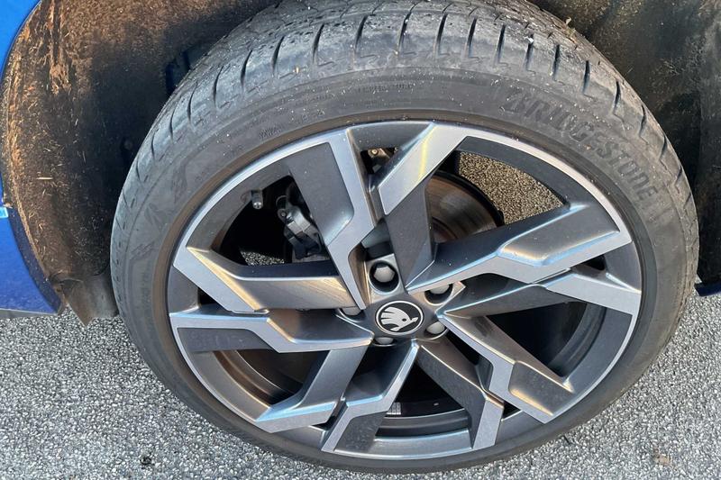 Used Skoda Karoq 2025 for sale - 76882507: Photo 40