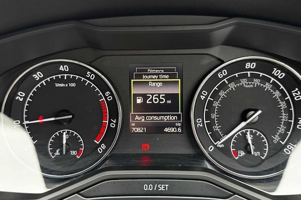 Used Skoda Superb 2019 for sale - 76139591: Photo 25