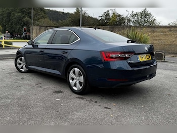 Used Skoda Superb 2019 for sale - 76139591: Photo 3