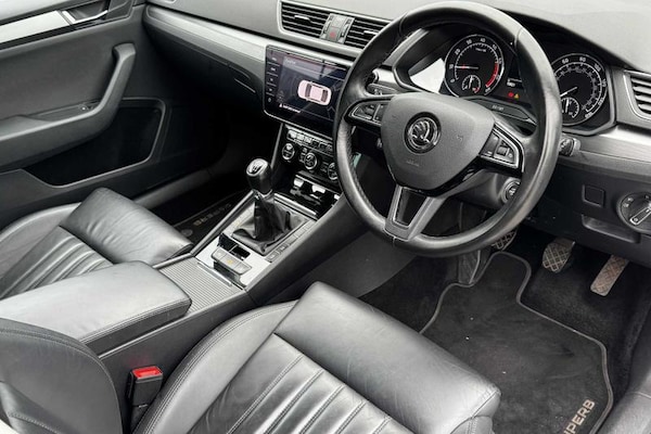 Used Skoda Superb 2019 for sale - 76139591: Photo 6