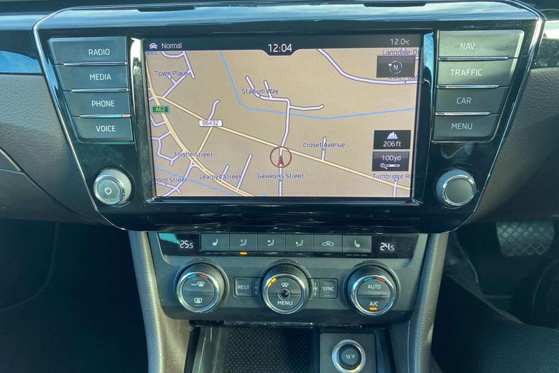 Used Skoda Superb 2015 for sale - 77733254: Photo 29