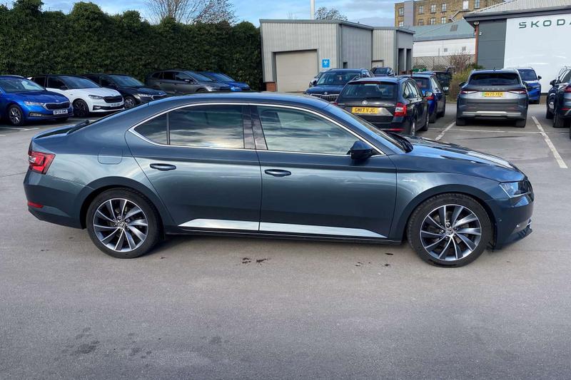 Used Skoda Superb 2015 for sale - 77733254: Photo 3