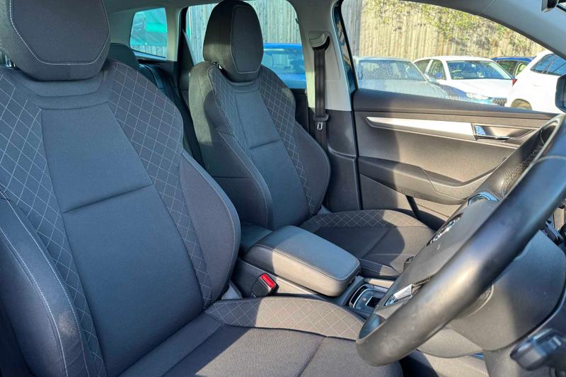 Used Skoda Karoq 2019 for sale - 77132638: Photo 15