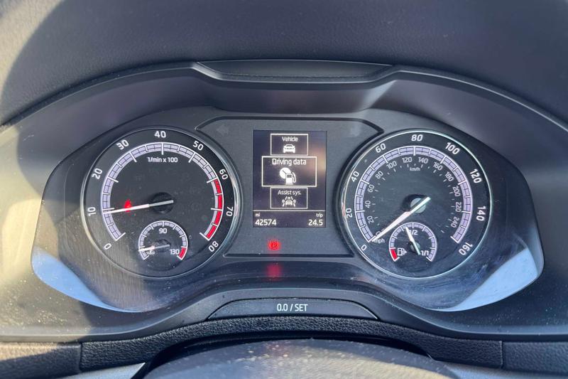 Used Skoda Karoq 2019 for sale - 77132638: Photo 25