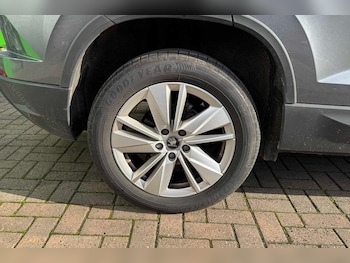 Used Skoda Karoq 2025 for sale - 76277322: Photo