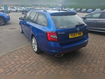 Used Skoda Octavia 2017 for sale - 78792201: Photo