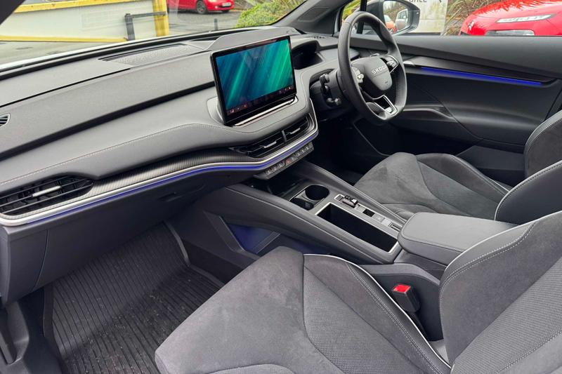 Used Skoda Enyaq 2025 for sale - 76791446: Photo 2