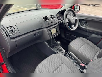 Used Skoda Fabia 2014 for sale - 78753701: Photo