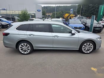 Used Skoda Superb 2025 for sale - 79636849: Photo