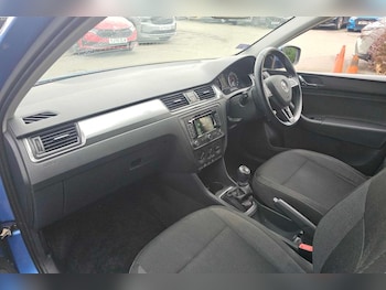 Used Skoda Rapid 2014 for sale - 79369398: Photo