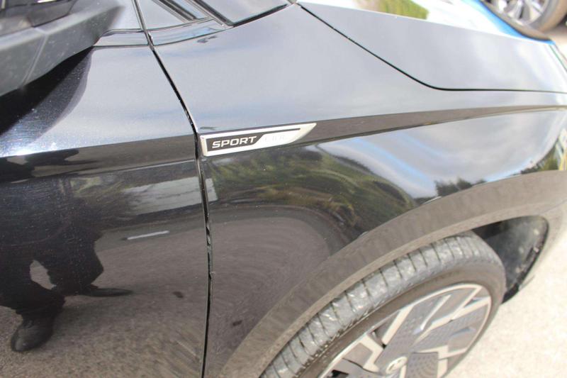 Used Skoda Karoq 2023 for sale - 76131457: Photo 15